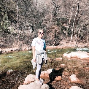 Meet your Posher, Mallorie